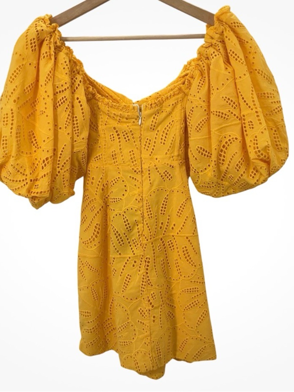 Farm Rio Gold Monstera Eyelet Short Sleeve Mini Top Small NWT - Picture 5 of 6
